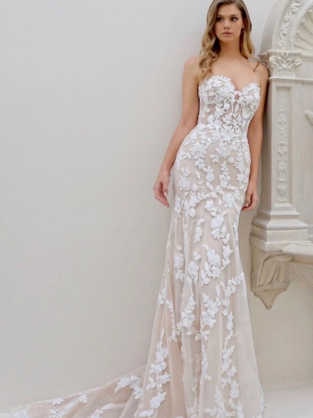 Enzoani Milan Wedding Dress